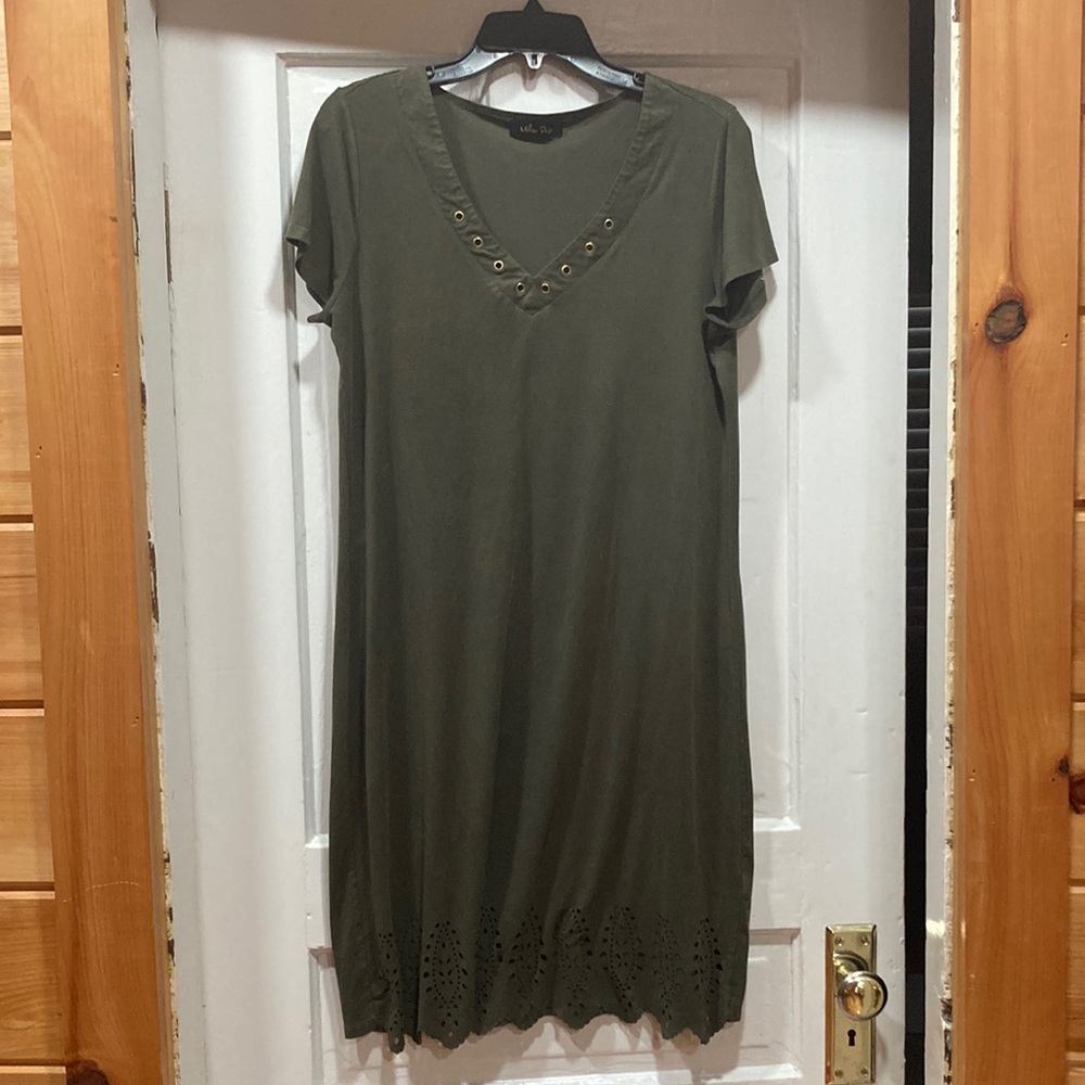 Green dress